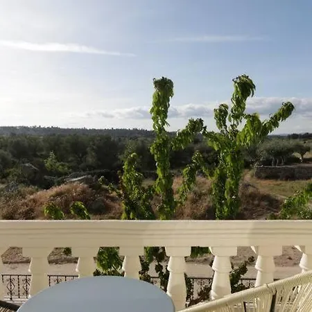 Mendes Oliva Villa Almeida