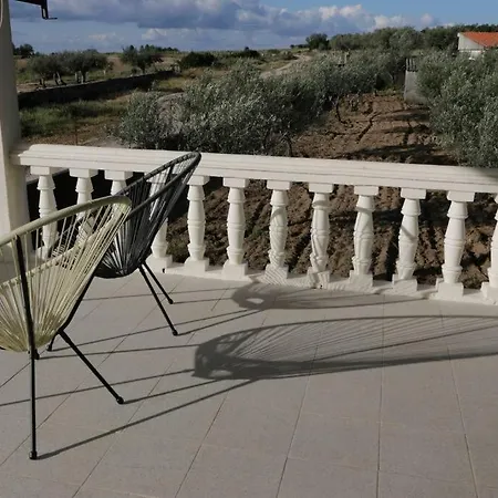 Villa Mendes Oliva Almeida