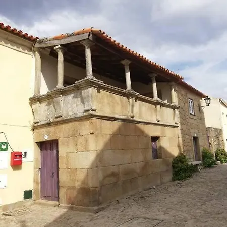 Villa Mendes Oliva *