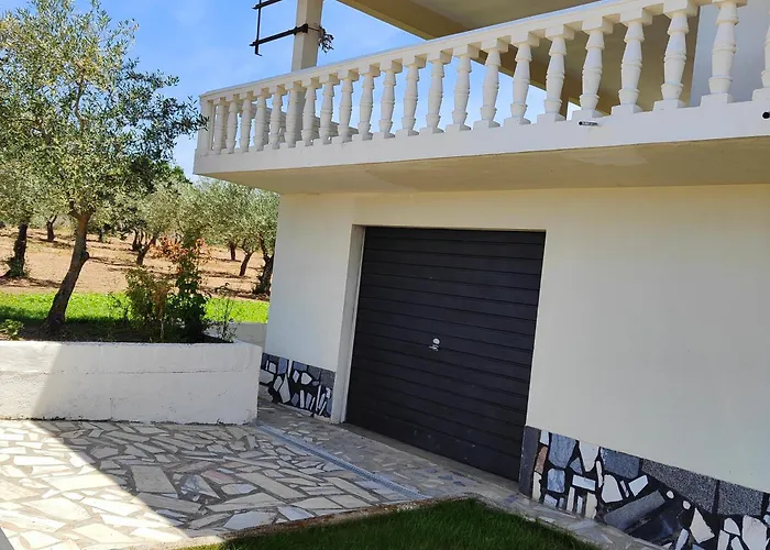 Mendes Oliva Almeida